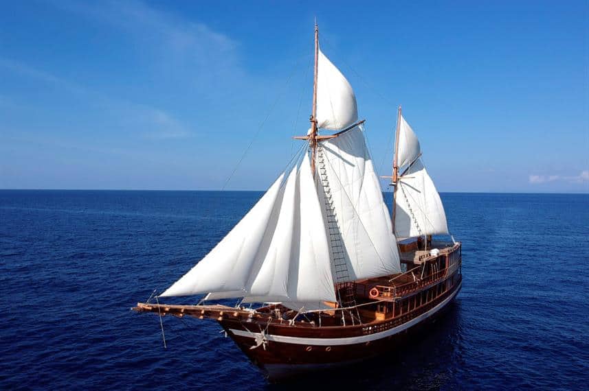 Coralia Liveaboard