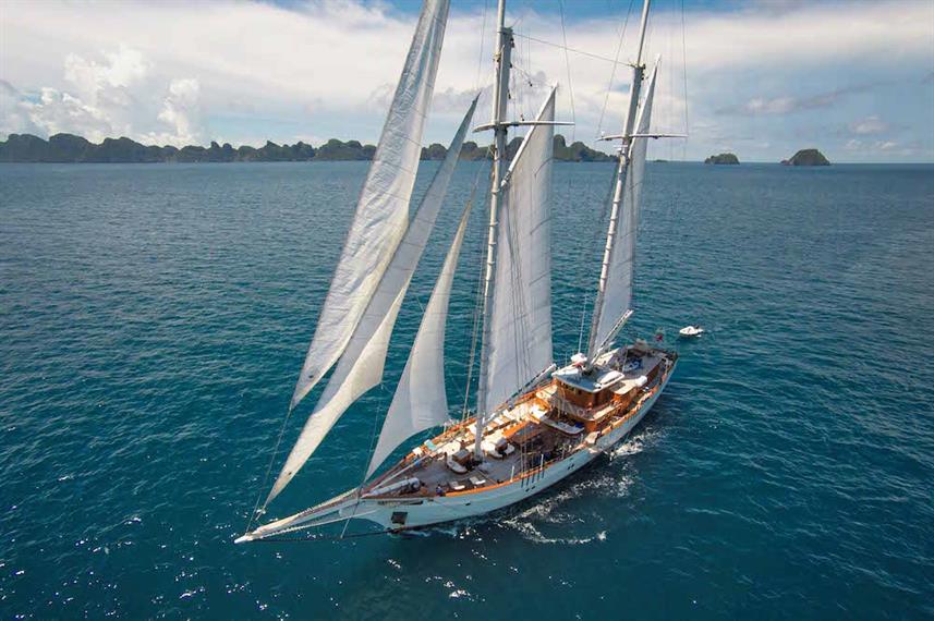 Mutiara Laut Liveaboard